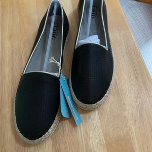 Women’s Cliff’s Black Leather Espadrillles